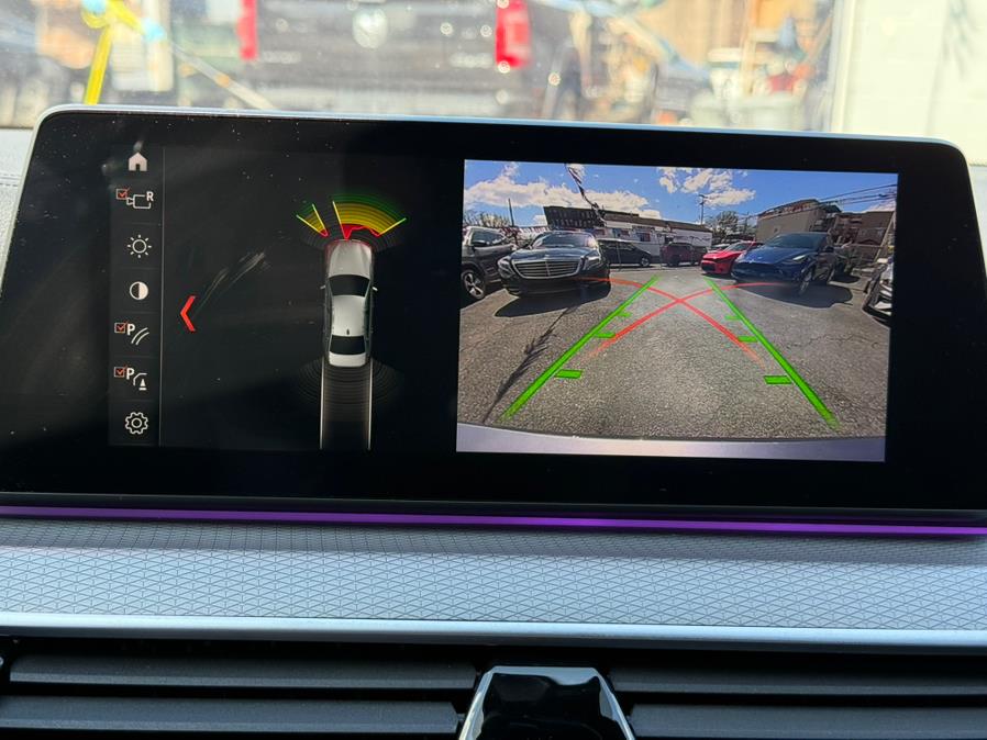 2019 BMW 5-Series M550i xDrive Sedan photo