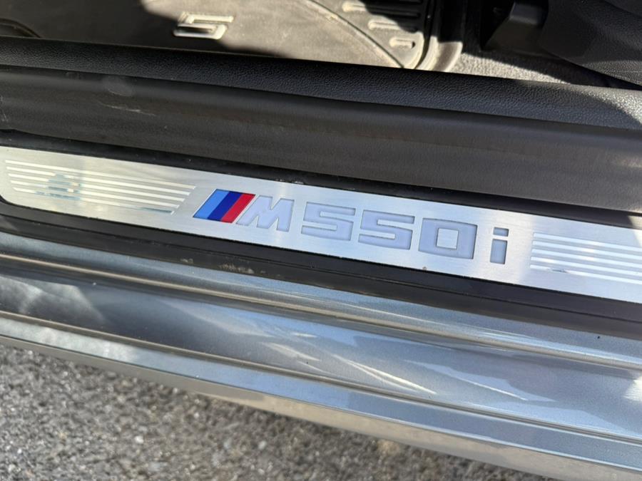 2019 BMW 5-Series M550i xDrive Sedan photo
