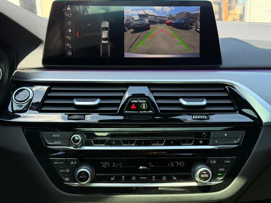 2019 BMW 5-Series M550i xDrive Sedan photo