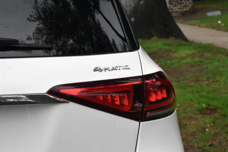 2020 Mercedes-Benz GLE GLE 450 4MATIC AWD 4dr SUV photo