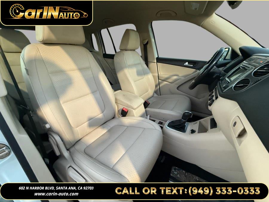 2016 Volkswagen Tiguan 2WD 4dr Auto S photo