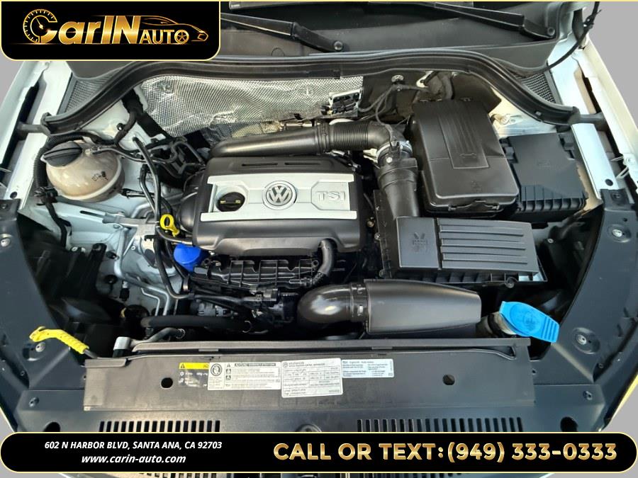 2016 Volkswagen Tiguan 2WD 4dr Auto S photo