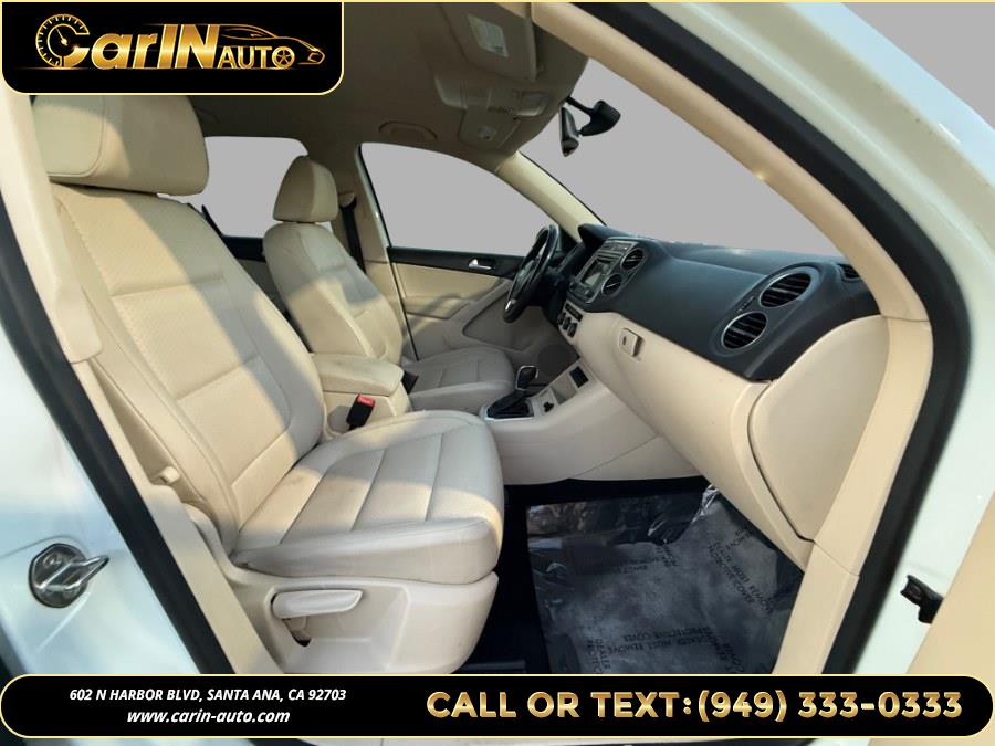 2016 Volkswagen Tiguan 2WD 4dr Auto S photo
