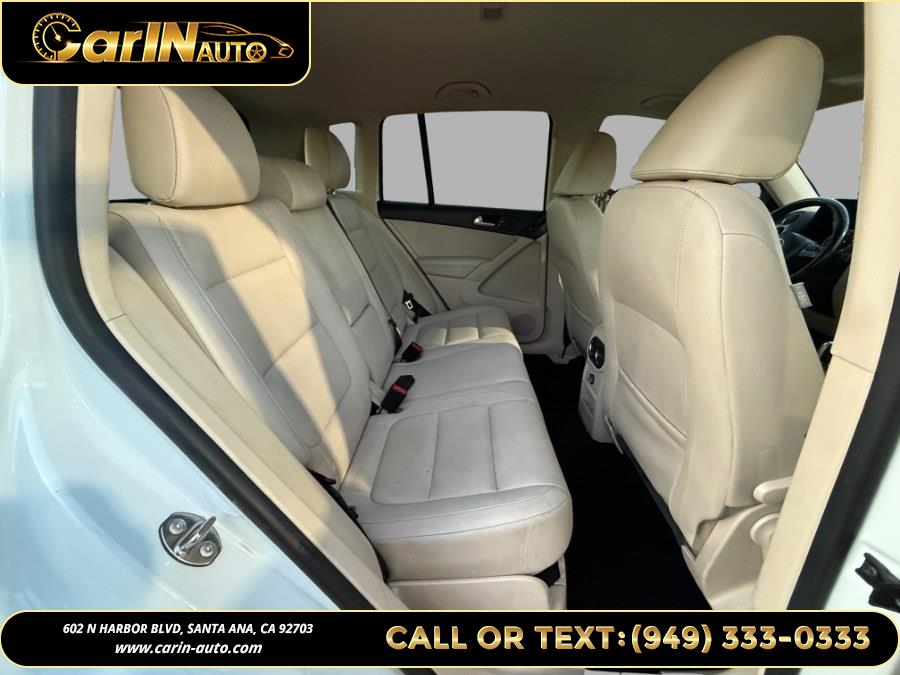 2016 Volkswagen Tiguan 2WD 4dr Auto S photo