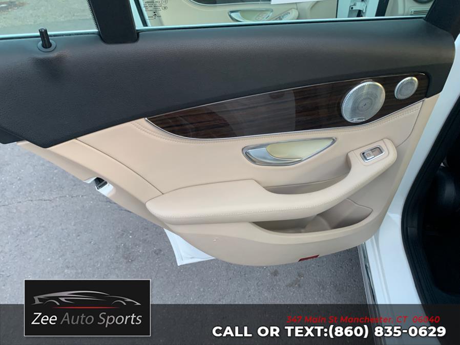 2016 Mercedes-Benz C-Class 4dr Sdn C 300 Luxury 4MATIC photo