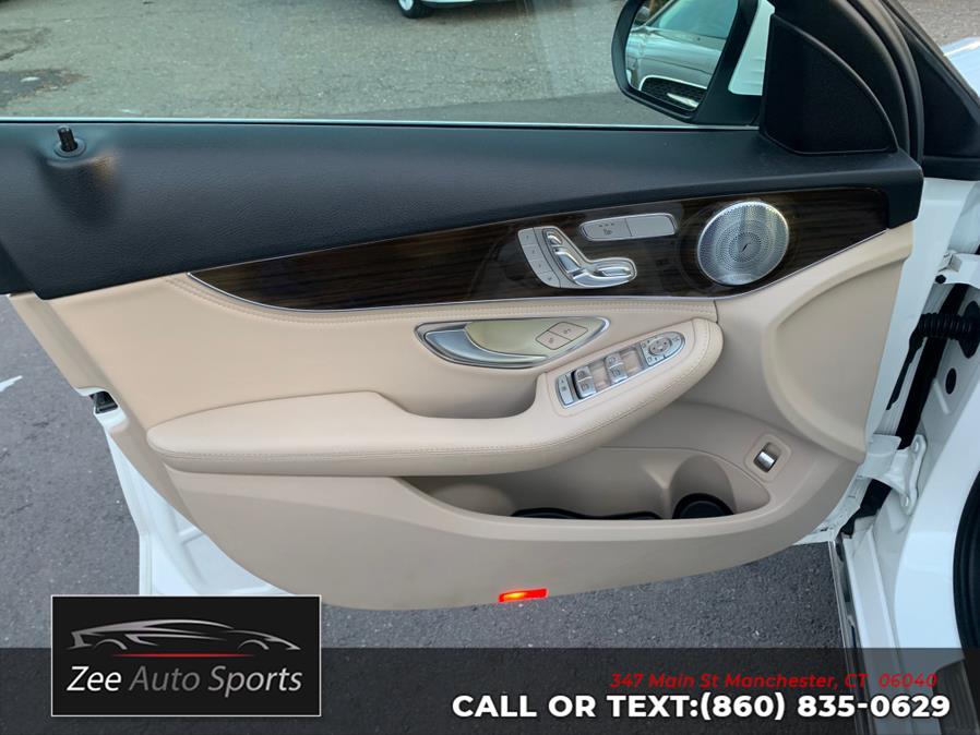 2016 Mercedes-Benz C-Class 4dr Sdn C 300 Luxury 4MATIC photo
