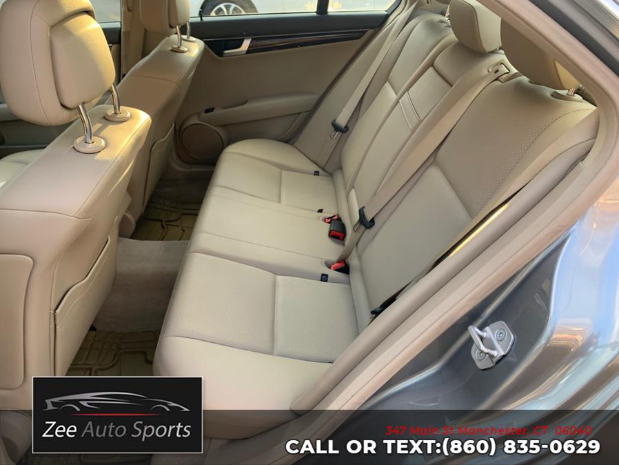 2012 Mercedes-Benz C-Class C300 4MATIC Luxury photo