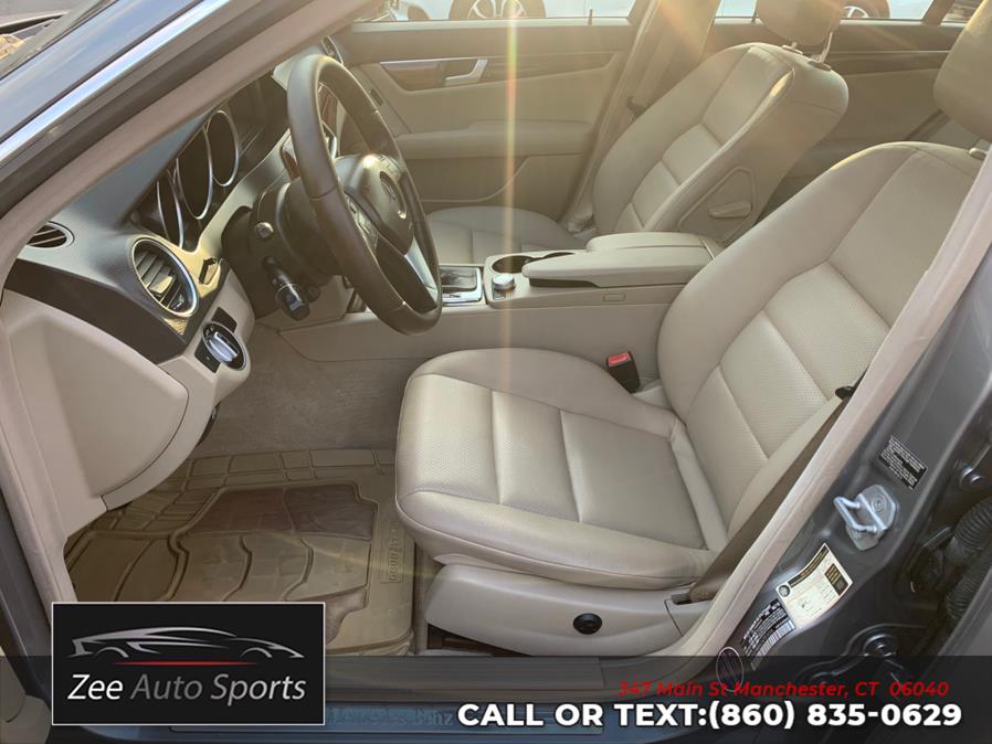2012 Mercedes-Benz C-Class C300 4MATIC Luxury photo