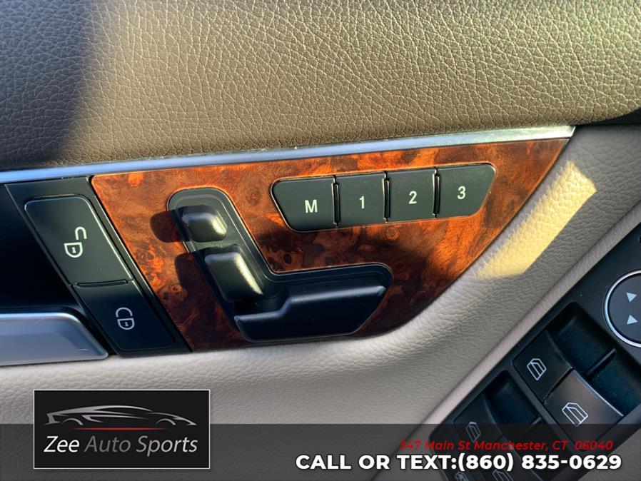 2012 Mercedes-Benz C-Class C300 4MATIC Luxury photo