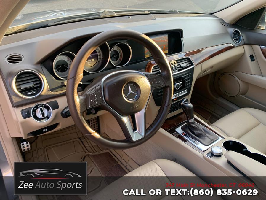 2012 Mercedes-Benz C-Class C300 4MATIC Luxury photo