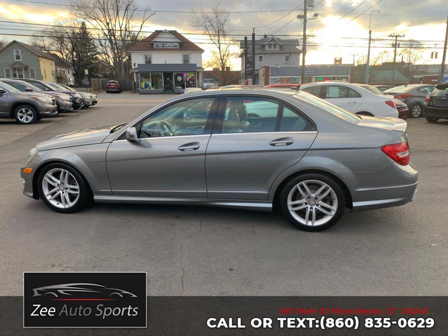 2012 Mercedes-Benz C-Class C300 4MATIC Luxury photo