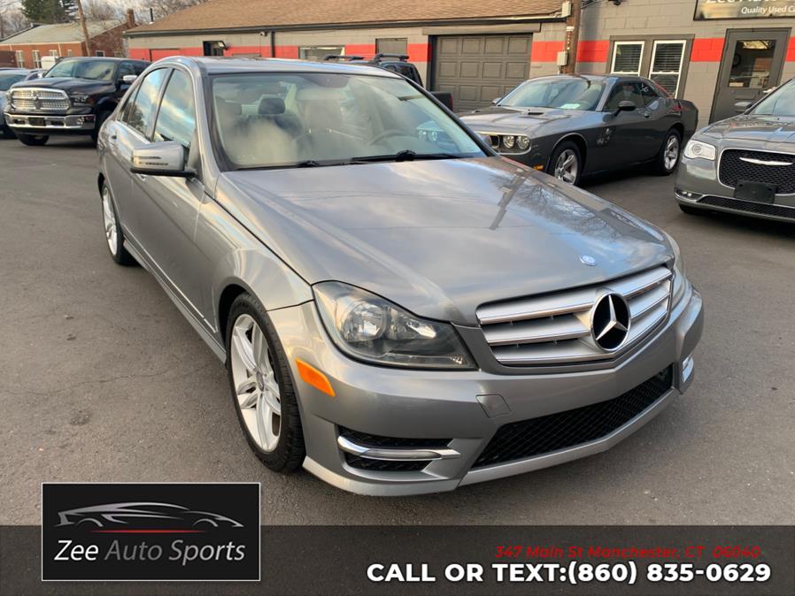 2012 Mercedes-Benz C-Class C300 4MATIC Luxury photo