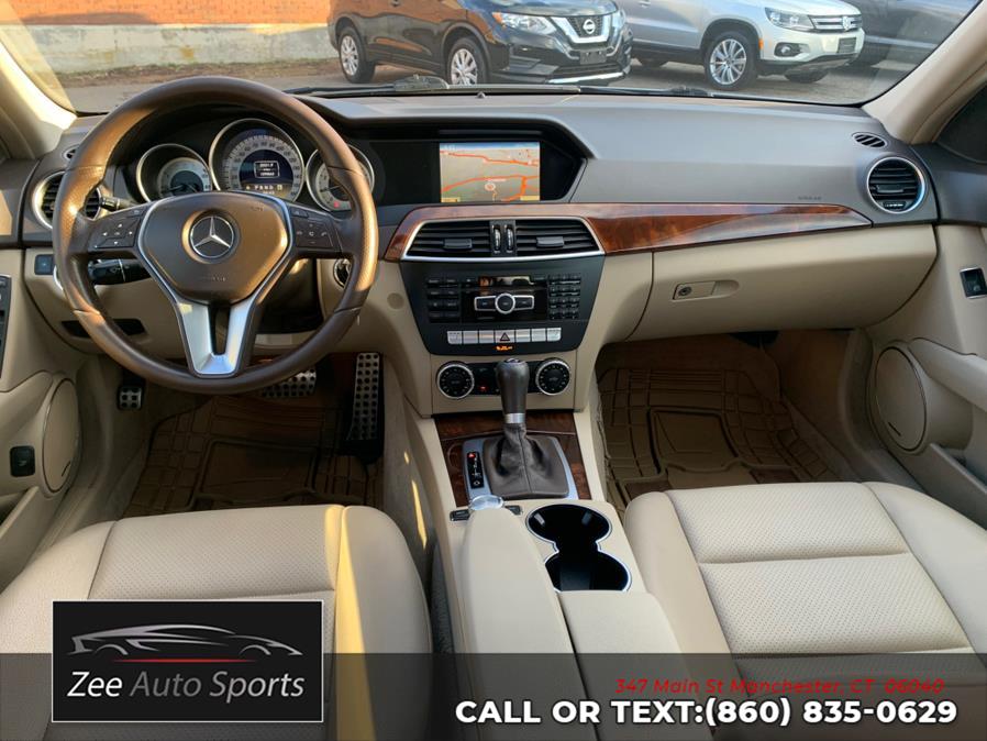 2012 Mercedes-Benz C-Class C300 4MATIC Luxury photo