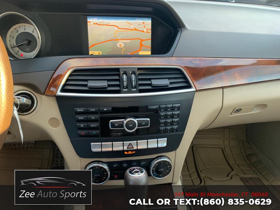 2012 Mercedes-Benz C-Class C300 4MATIC Luxury photo