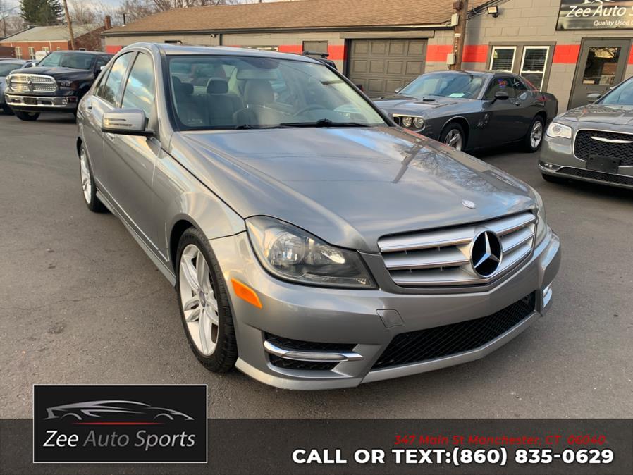 2012 Mercedes-Benz C-Class C300 4MATIC Luxury photo