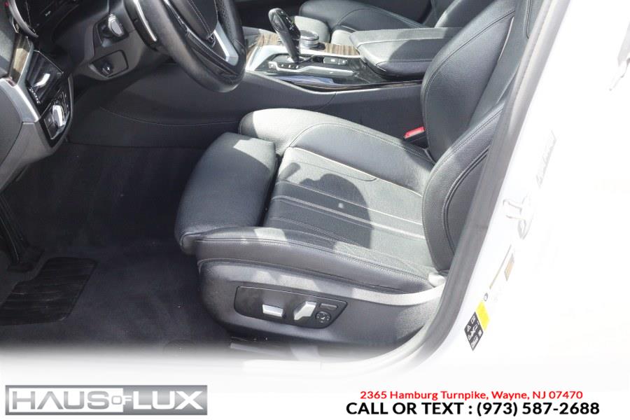 2017 BMW 5-Series 530i xDrive Sedan photo
