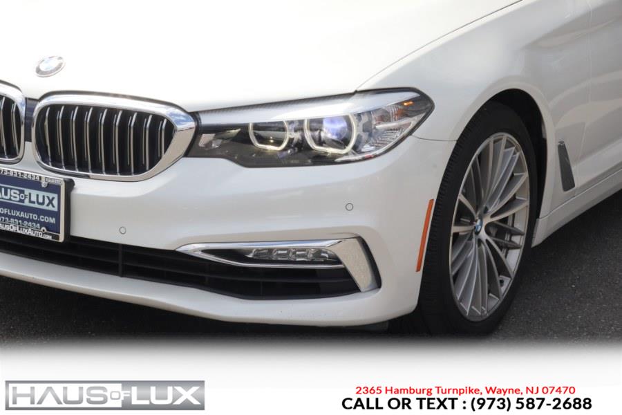 2017 BMW 5-Series 530i xDrive Sedan photo