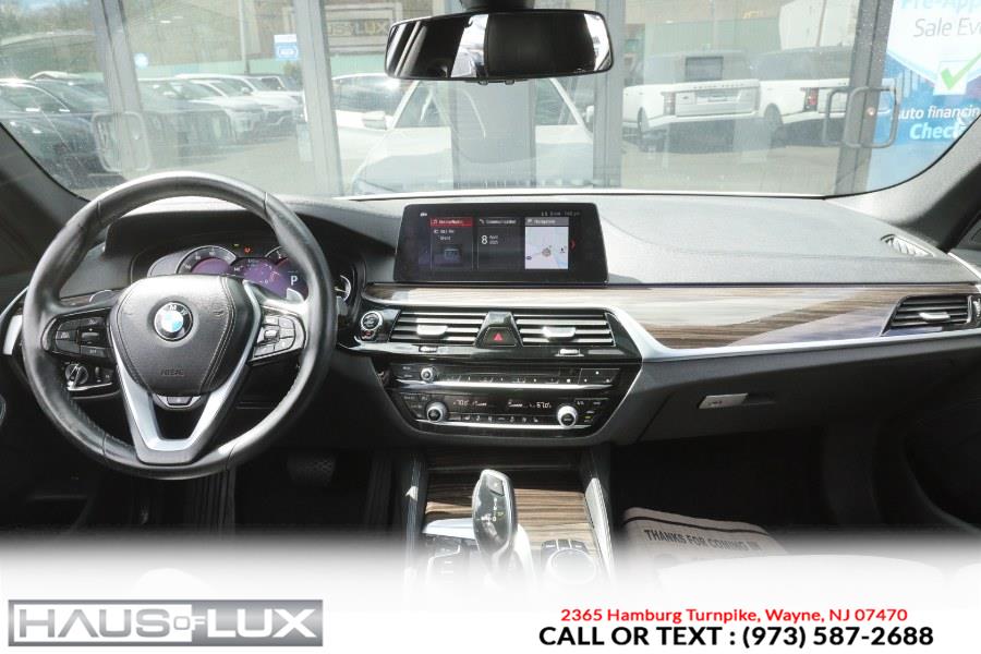 2017 BMW 5-Series 530i xDrive Sedan photo