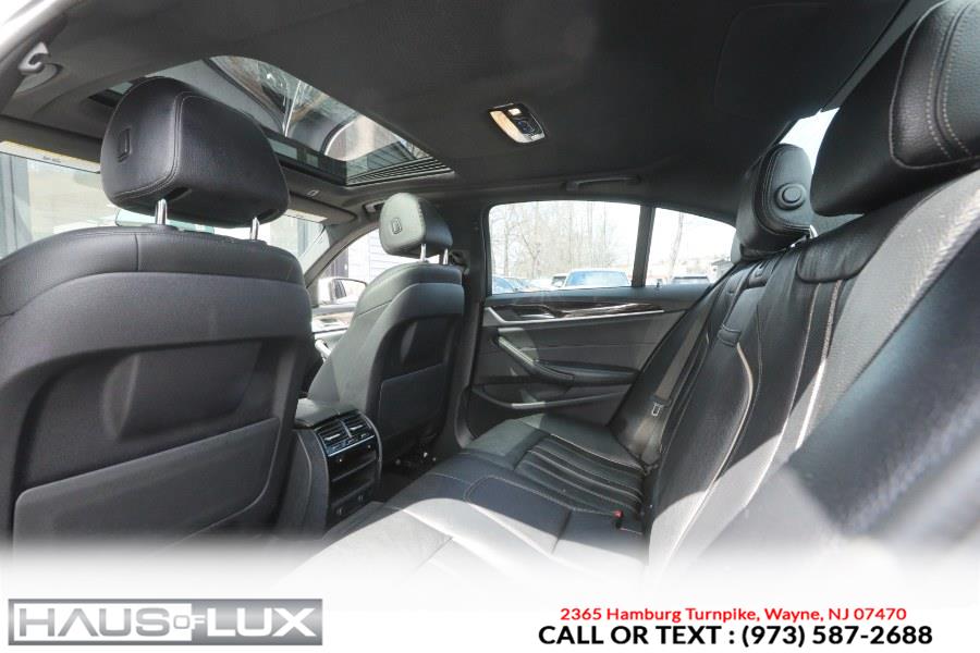 2017 BMW 5-Series 530i xDrive Sedan photo