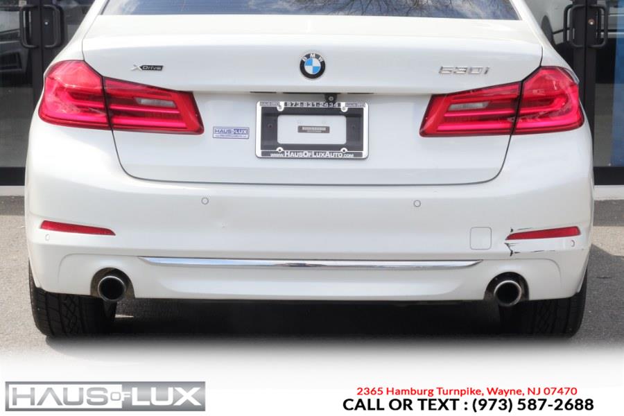2017 BMW 5-Series 530i xDrive Sedan photo