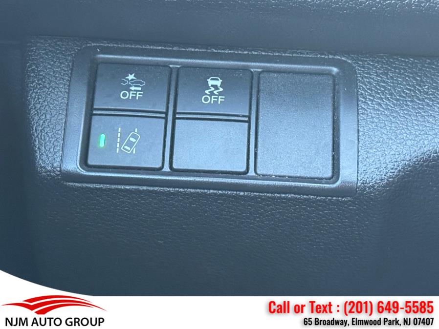 2019 Honda CIVIC SEDAN LX CVT photo