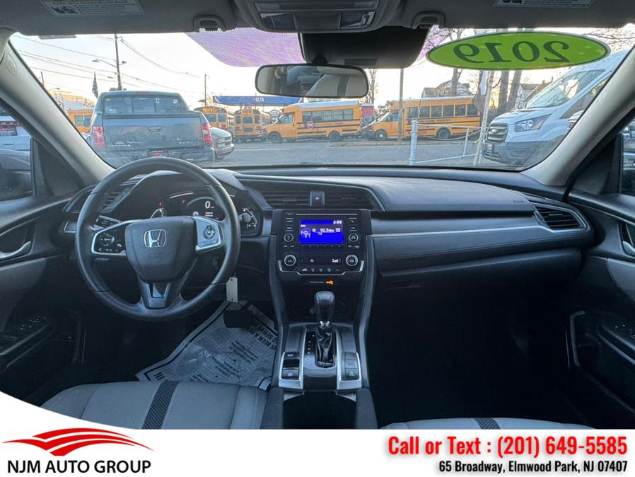 2019 Honda CIVIC SEDAN LX CVT photo