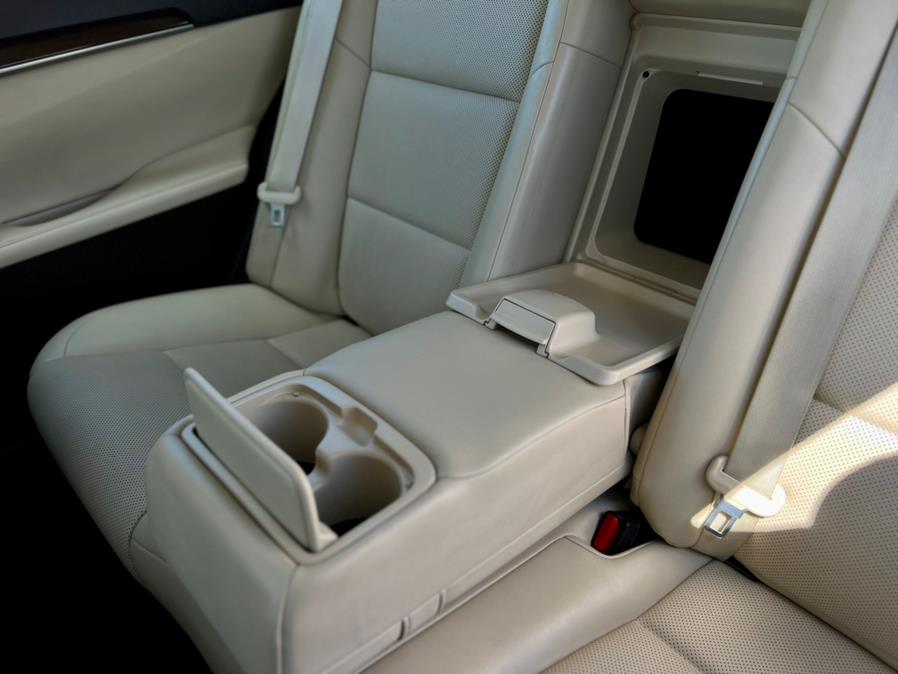 2017 Lexus ES ES photo