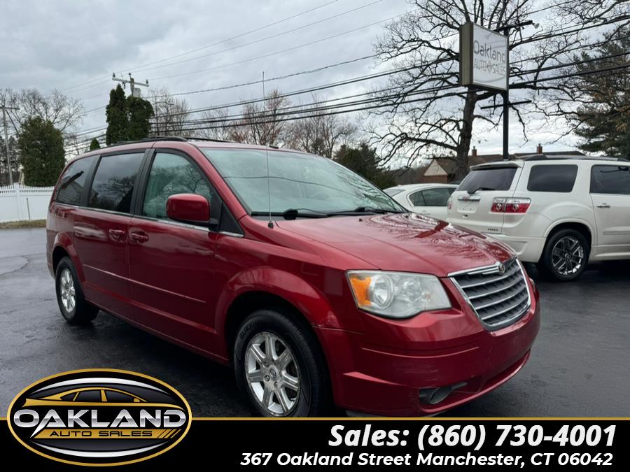 2008 Chrysler Town & Country Touring photo