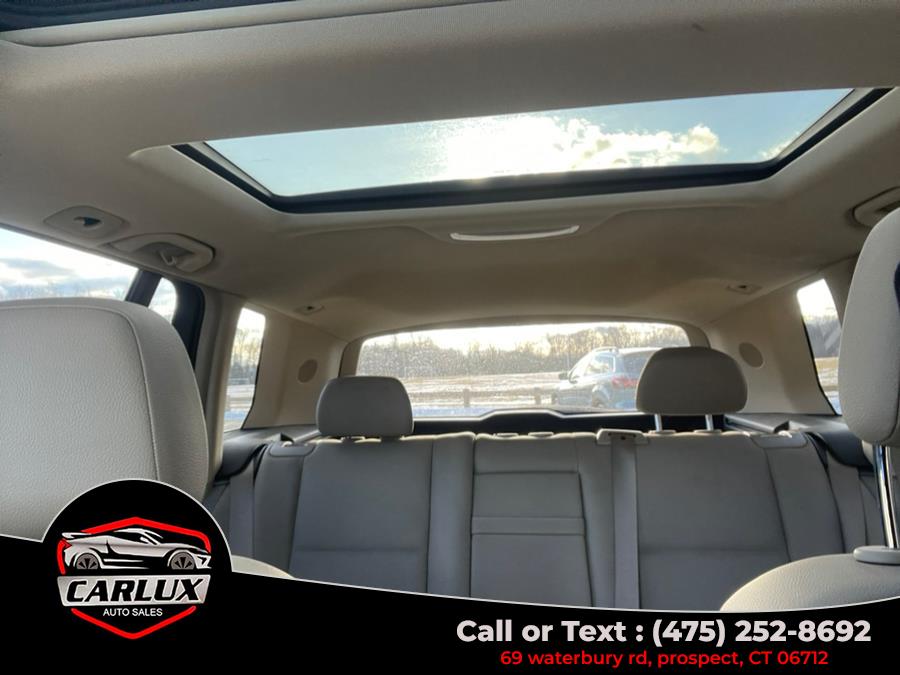 2010 Mercedes-Benz GLK-Class GLK350 photo