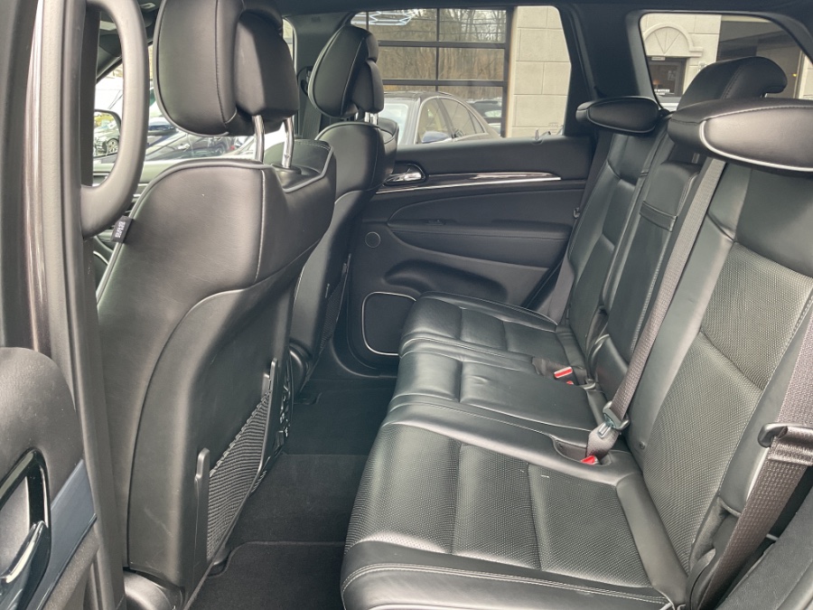 2019 Jeep Grand Cherokee Overland 4x4 photo