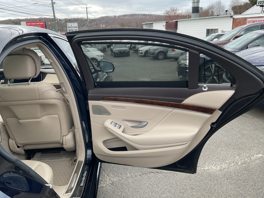 2015 Mercedes-Benz S-Class S550 4MATIC photo