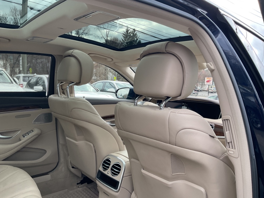 2015 Mercedes-Benz S-Class S550 4MATIC photo