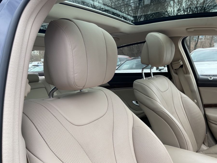 2015 Mercedes-Benz S-Class S550 4MATIC photo