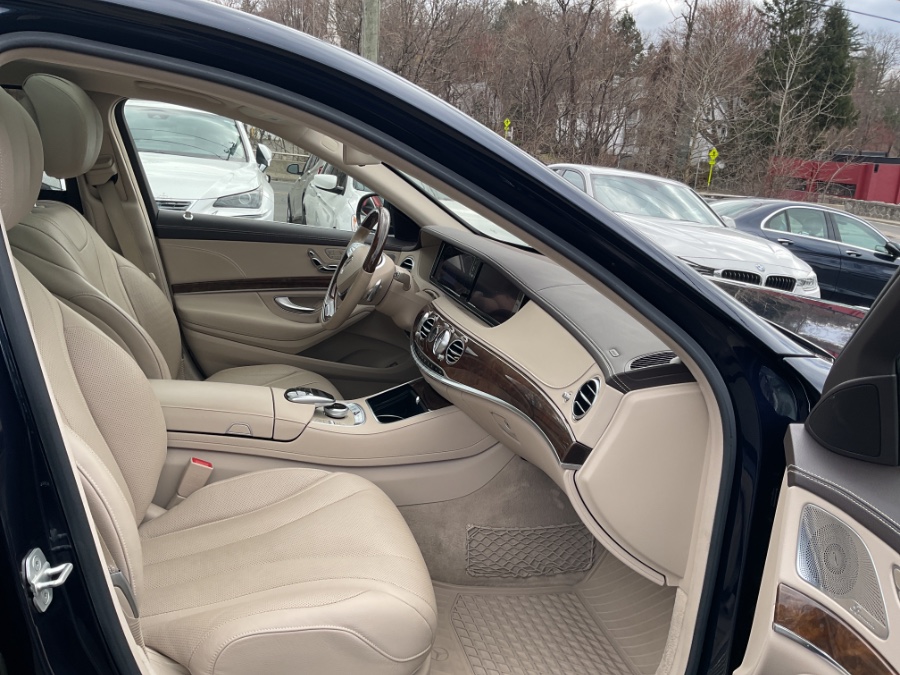 2015 Mercedes-Benz S-Class S550 4MATIC photo