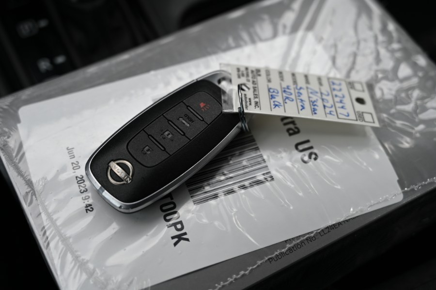 2024 Nissan Sentra S CVT photo