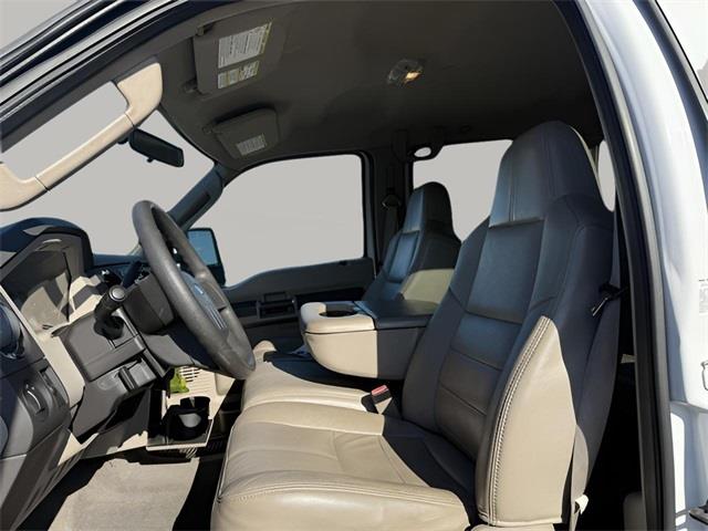 2010 Ford RSX XL photo