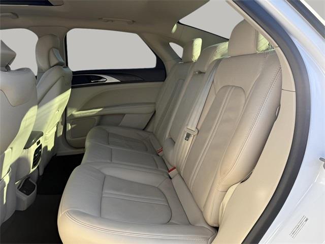 2018 Lincoln MKZ Select photo