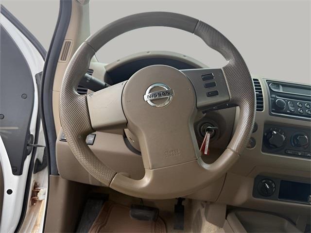 2005 Nissan Frontier SE photo