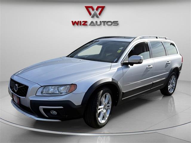 The 2016 Volvo XC70 T5 Platinum photos