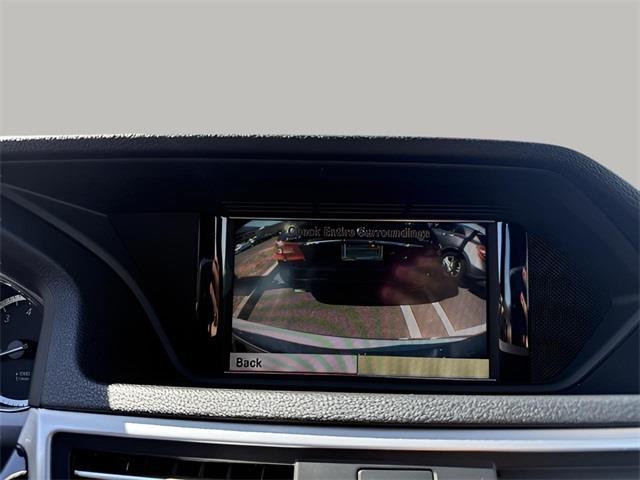2011 Mercedes-Benz E-Class E350 4MATIC Luxury photo