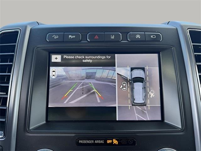 2019 Ford Expedition Platinum photo