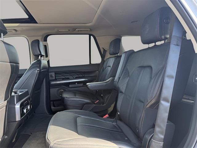 2019 Ford Expedition Platinum photo