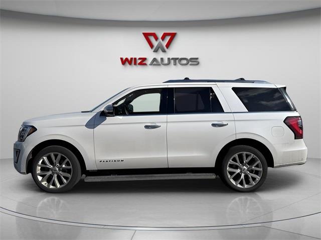 2019 Ford Expedition Platinum photo