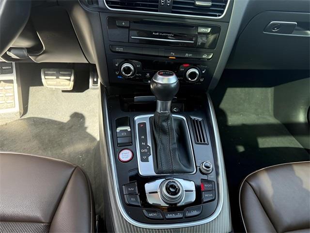 2015 Audi SQ5 3.0T Prestige photo