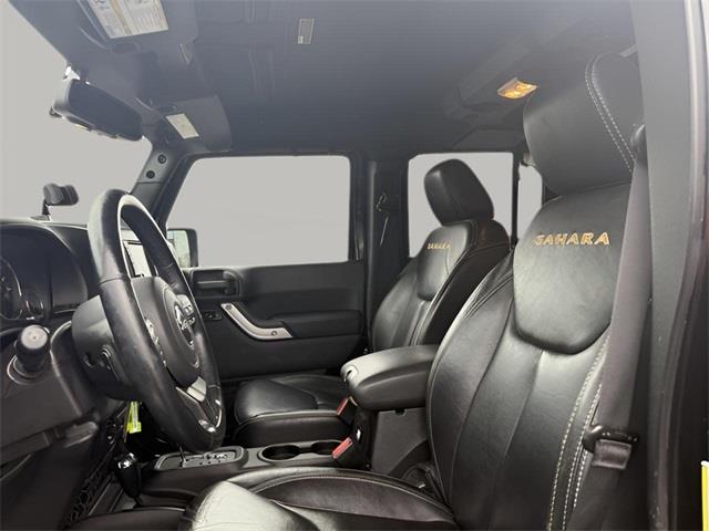 2015 Jeep Wrangler Unlimited Sahara photo