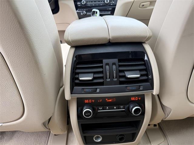 2015 BMW X5 xDrive35i photo