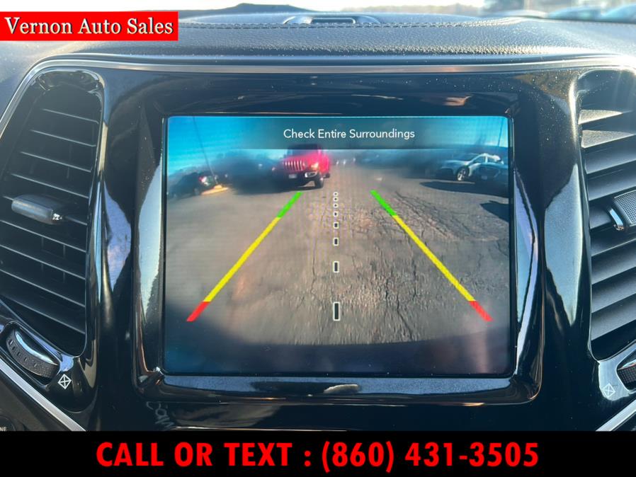 2020 Jeep Cherokee Limited 4x4 photo