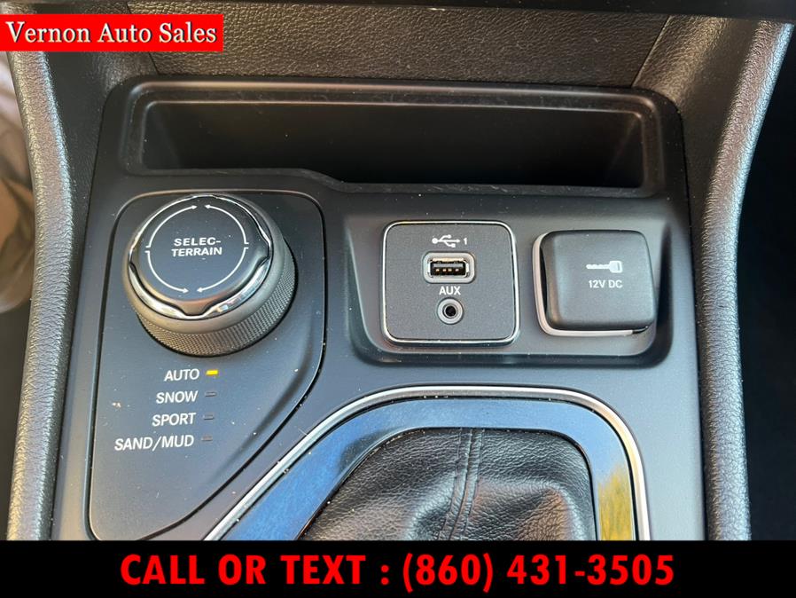 2020 Jeep Cherokee Limited 4x4 photo