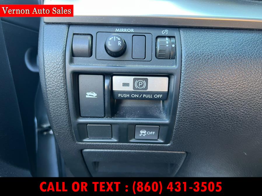 2014 Subaru Outback 2.5i photo