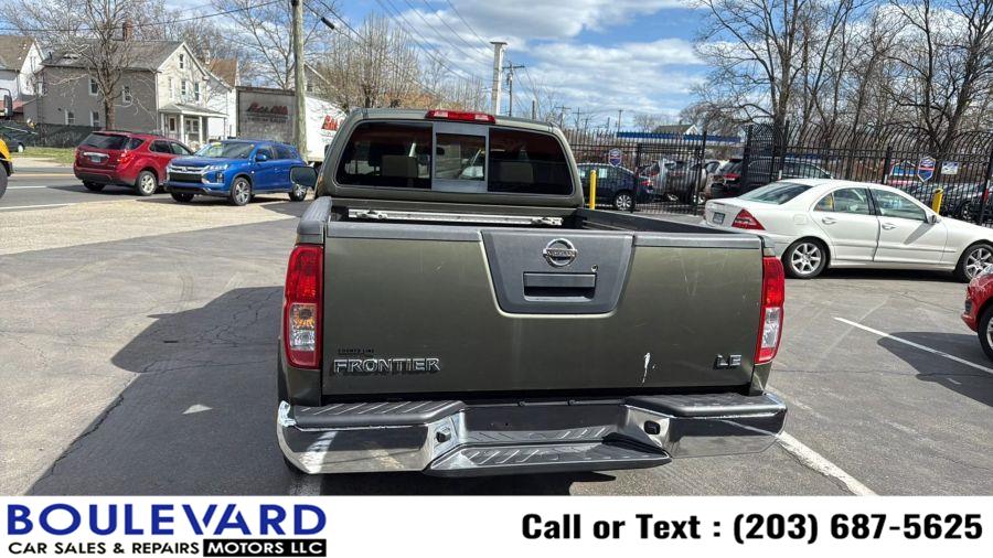 2005 Nissan Frontier SE photo